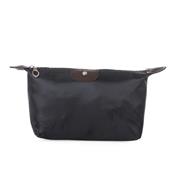 Necessaire de Nylon Colorido Com Detalhes em Couro Sintético.